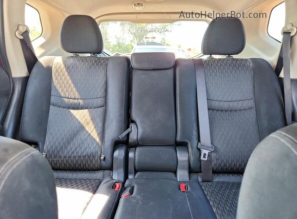 JN8AT2MT3HW395669 2017 NISSAN ROGUE Red Rear seats view
