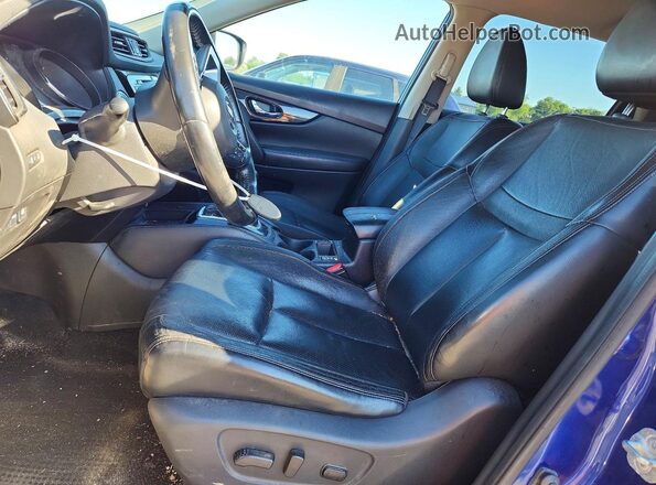 JN8AT2MT3JW462065 2018 NISSAN ROGUE Blue Widok wnętrza z przodu