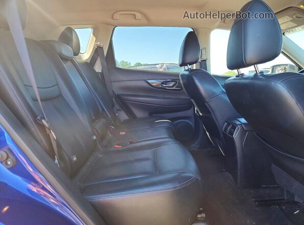 JN8AT2MT3JW462065 2018 NISSAN ROGUE Blue Widok wnętrza z tyłu