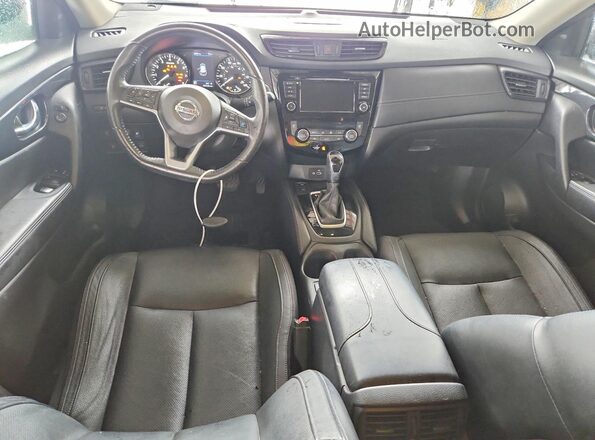 JN8AT2MT3JW470635 2018 NISSAN ROGUE Gray Вид панелі приладів