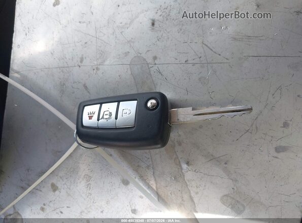 JN8AT2MT4HW137614 2017 NISSAN ROGUE Серый Вид панели приборов
