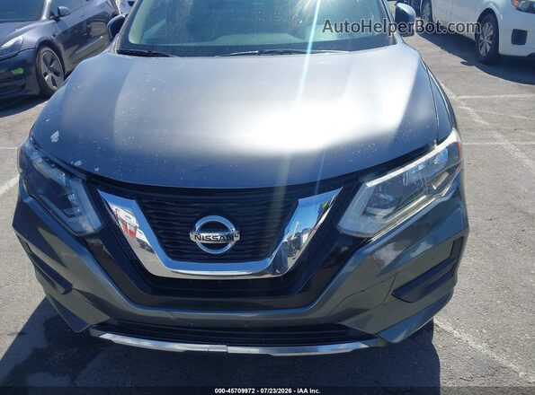 JN8AT2MT4HW142117 2017 NISSAN ROGUE Серый Вид спереди