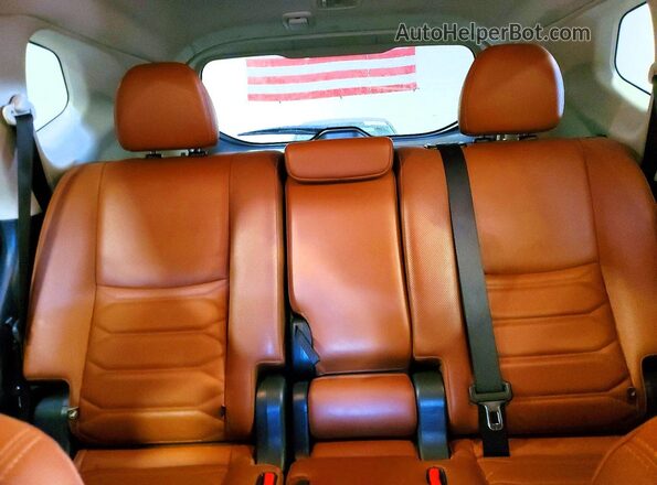 JN8AT2MT4HW384289 2017 NISSAN ROGUE Red Rear seats view