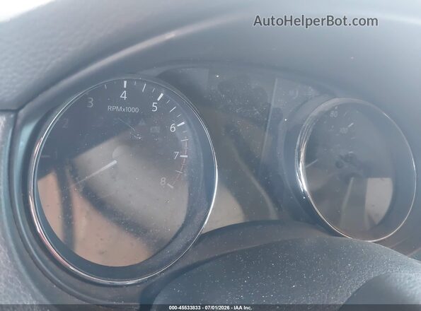 JN8AT2MT4HW388732 2017 NISSAN ROGUE Orange Вид задніх сидінь