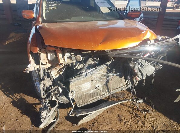 JN8AT2MT4HW388732 2017 NISSAN ROGUE Orange Вид спереду