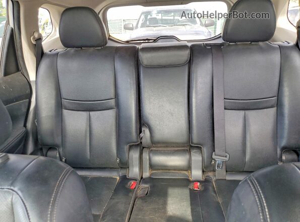 JN8AT2MT4JW465556 2018 NISSAN ROGUE Silver Vista de los asientos traseros