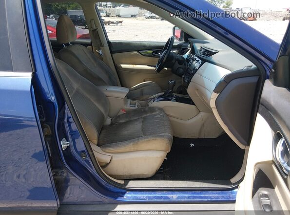 JN8AT2MT5HW152171 2017 NISSAN ROGUE Blue Widok wnętrza z przodu