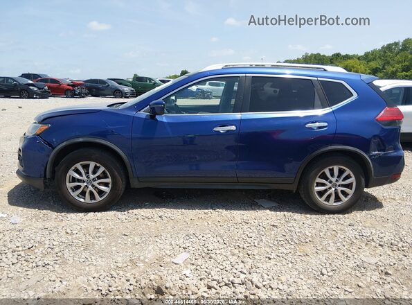JN8AT2MT5HW152171 2017 NISSAN ROGUE Blue Widok wnętrza 360 stopni