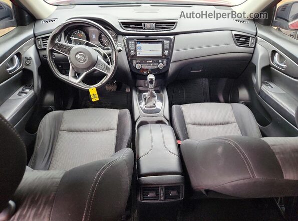 JN8AT2MT5HW399528 2017 NISSAN ROGUE Red Առջևի վահանակի տեսք
