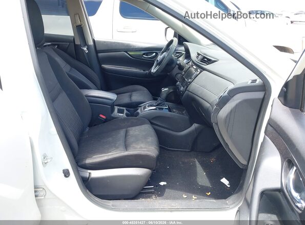 JN8AT2MT5LW015417 2020 NISSAN ROGUE White Widok wnętrza z przodu
