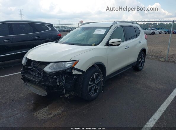 JN8AT2MT5LW016924 2020 NISSAN ROGUE White Front left