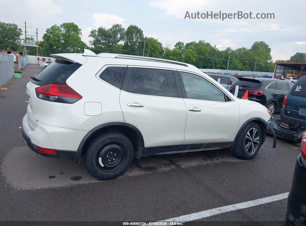 JN8AT2MT5LW016924 2020 NISSAN ROGUE White 360 interior view