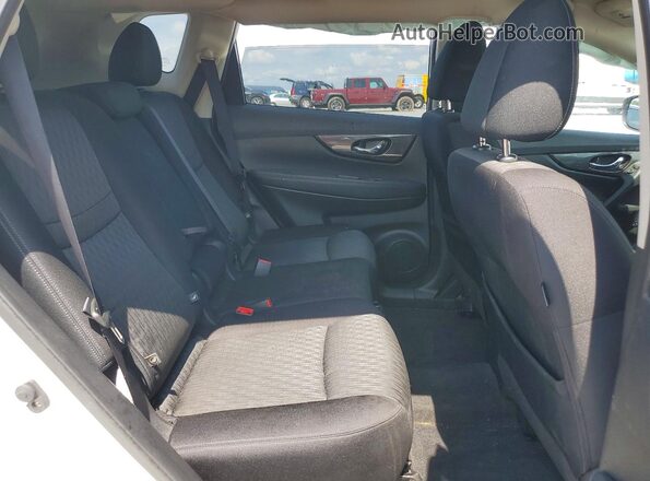 JN8AT2MT5LW040382 2020 NISSAN ROGUE White Rear interior view