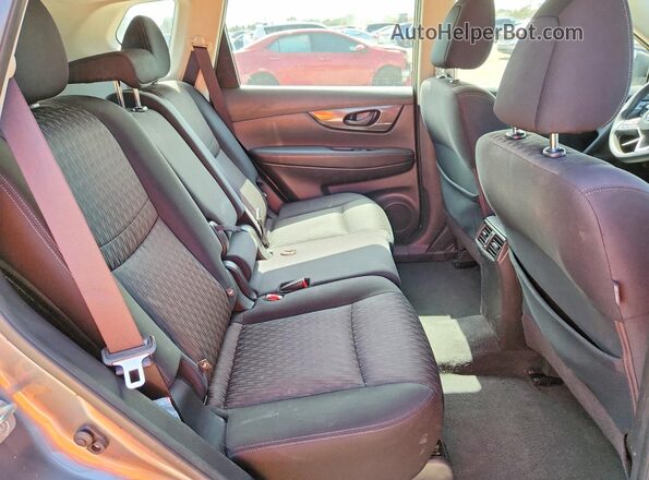JN8AT2MT5LW042116 2020 NISSAN ROGUE Серый Вид задней части салона