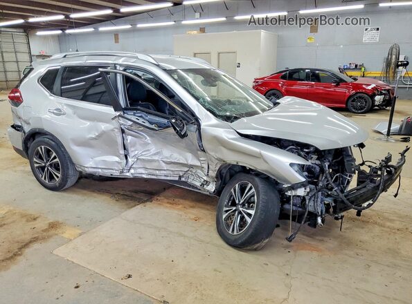 JN8AT2MT6JW461735 2018 NISSAN ROGUE Silver Առջևի աջ