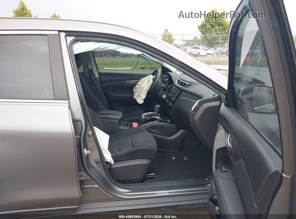 JN8AT2MT7GW012640 2016 NISSAN ROGUE Gray Вид салону спереду