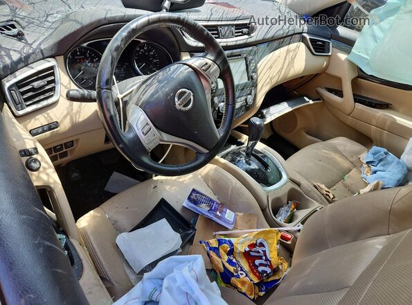 JN8AT2MT7GW015344 2016 NISSAN ROGUE White Dashboard view