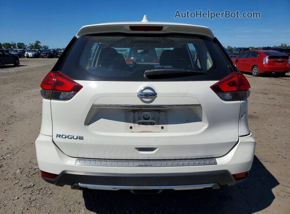 JN8AT2MT7HW132620 2017 NISSAN ROGUE Белый Вид сзади