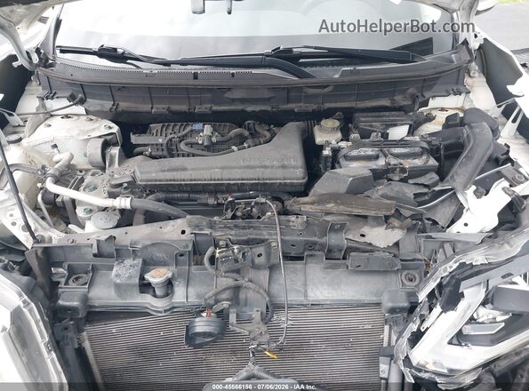 JN8AT2MT7HW135291 2017 NISSAN ROGUE White Вид ззаду