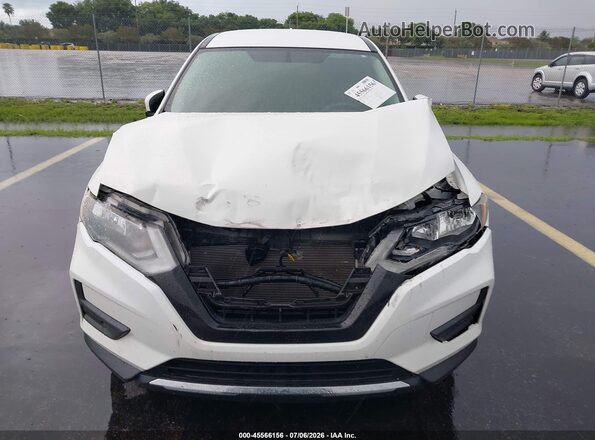 JN8AT2MT7HW135291 2017 NISSAN ROGUE White Вид спереду