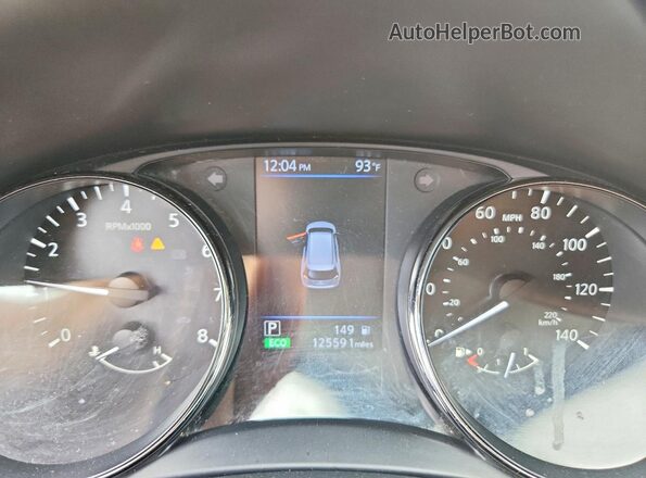 JN8AT2MT7JW463011 2018 NISSAN ROGUE Silver Вид щитка приладів