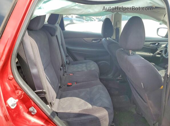 JN8AT2MT8GW005020 2016 NISSAN ROGUE Red Widok tylnych siedzeń