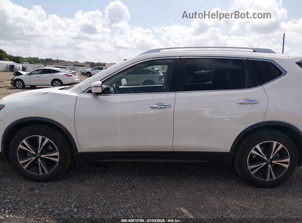 JN8AT2MT8KW502755 2019 NISSAN ROGUE White 