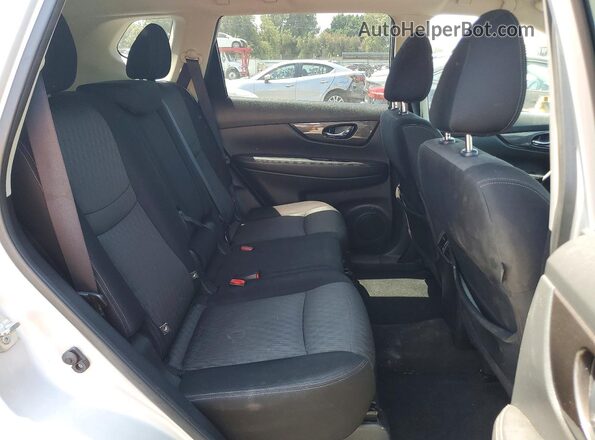 JN8AT2MT9KW265242 2019 NISSAN ROGUE Silver Vista interior trasera
