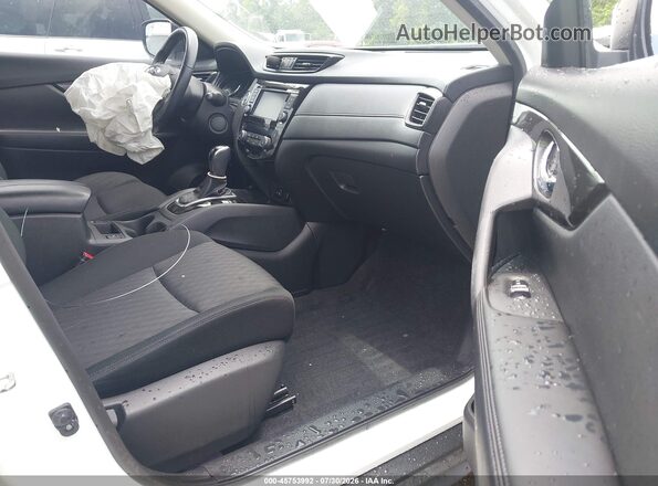 JN8AT2MT9LW017736 2020 NISSAN ROGUE White Widok wnętrza z przodu