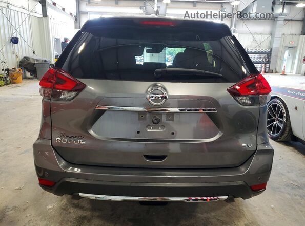 JN8AT2MT9LW042264 2020 NISSAN ROGUE Gray Rear view