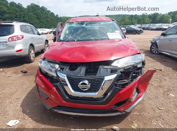 JN8AT2MTXHW387021 2017 NISSAN ROGUE Красный Вид спереди