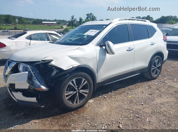 JN8AT2MTXKW250197 2019 NISSAN ROGUE White წინა მარცხენა ხედი სამი მეოთხედიდან