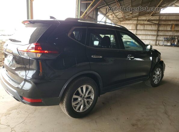 JN8AT2MTXLW004509 2020 NISSAN ROGUE Черный Задняя правая четверть