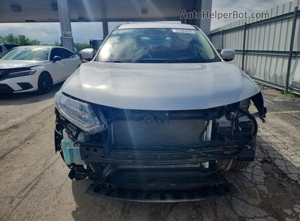 JN8AT2MV0GW142275 2016 NISSAN ROGUE Серебряный Вид спереди
