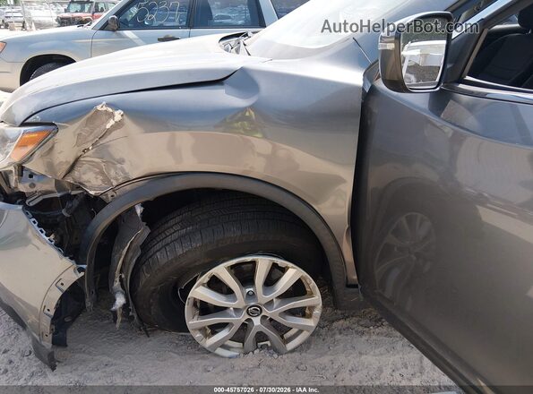 JN8AT2MV0HW004575 2017 NISSAN ROGUE Gray Front view