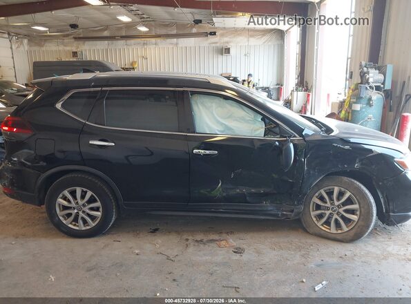 JN8AT2MV0JW306289 2018 NISSAN ROGUE Black Вид задньої частини салону