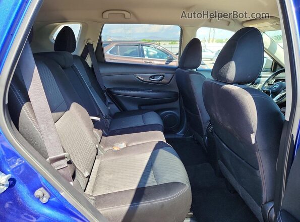 JN8AT2MV0KW391720 2019 NISSAN ROGUE Blue Rear interior view