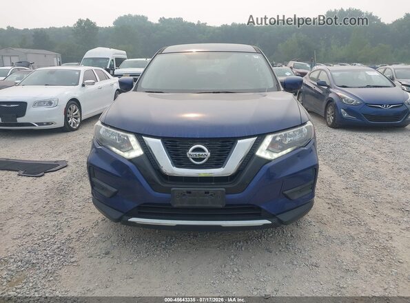 JN8AT2MV1HW000177 2017 NISSAN ROGUE Синий Вид задней части салона