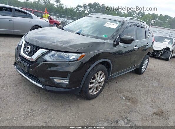 JN8AT2MV1HW257677 2017 NISSAN ROGUE Green Vista tres cuartos delantera izquierda