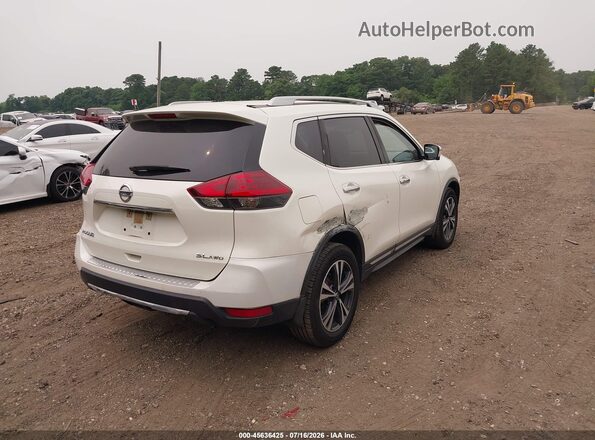 JN8AT2MV1JW307371 2018 NISSAN ROGUE White Tył prawy