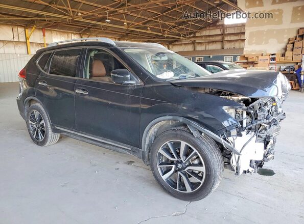 JN8AT2MV1JW326938 2018 NISSAN ROGUE Черный Передняя правая четверть
