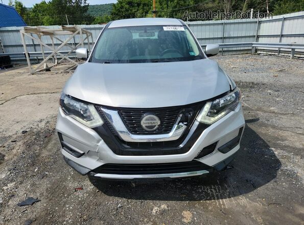 JN8AT2MV1JW329564 2018 NISSAN ROGUE Серебряный 