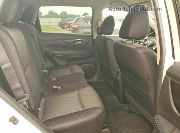 JN8AT2MV1KW373100 2019 NISSAN ROGUE White Widok wnętrza z tyłu