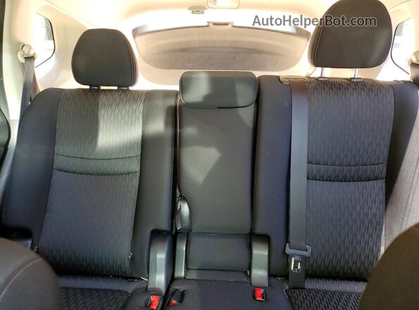 JN8AT2MV1KW400067 2019 NISSAN ROGUE White უკანა სავარძლების ხედი