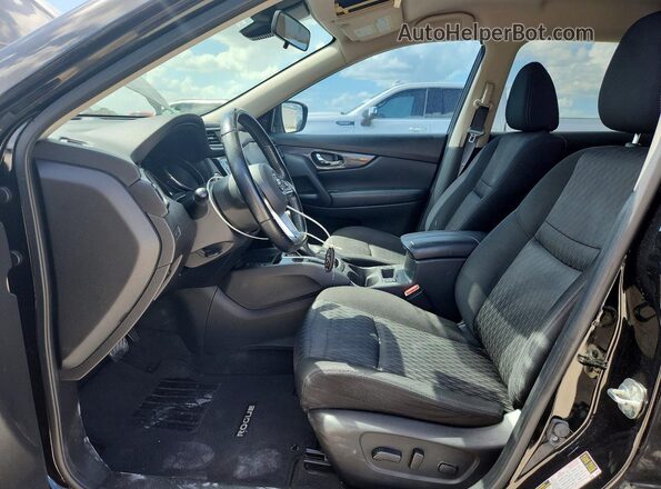 JN8AT2MV1LW105987 2020 NISSAN ROGUE Black Front interior view