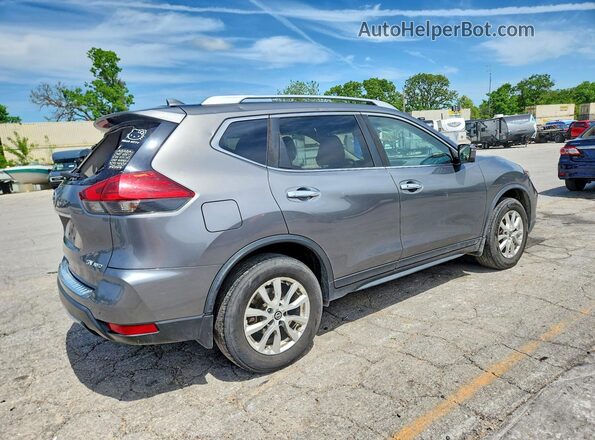 JN8AT2MV2HW001211 2017 NISSAN ROGUE Gray Trasero derecho
