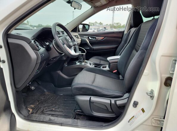 JN8AT2MV2HW023760 2017 NISSAN ROGUE White წინა სალონის ხედი