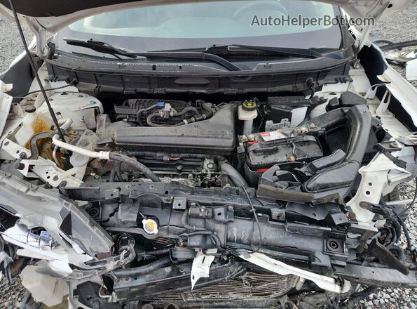 JN8AT2MV2HW023760 2017 NISSAN ROGUE White ძრავის განყოფილების ხედი