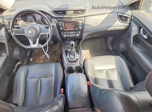 JN8AT2MV2JW304740 2018 NISSAN ROGUE Blue Dashboard view