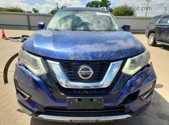JN8AT2MV2JW304740 2018 NISSAN ROGUE Blue Front view